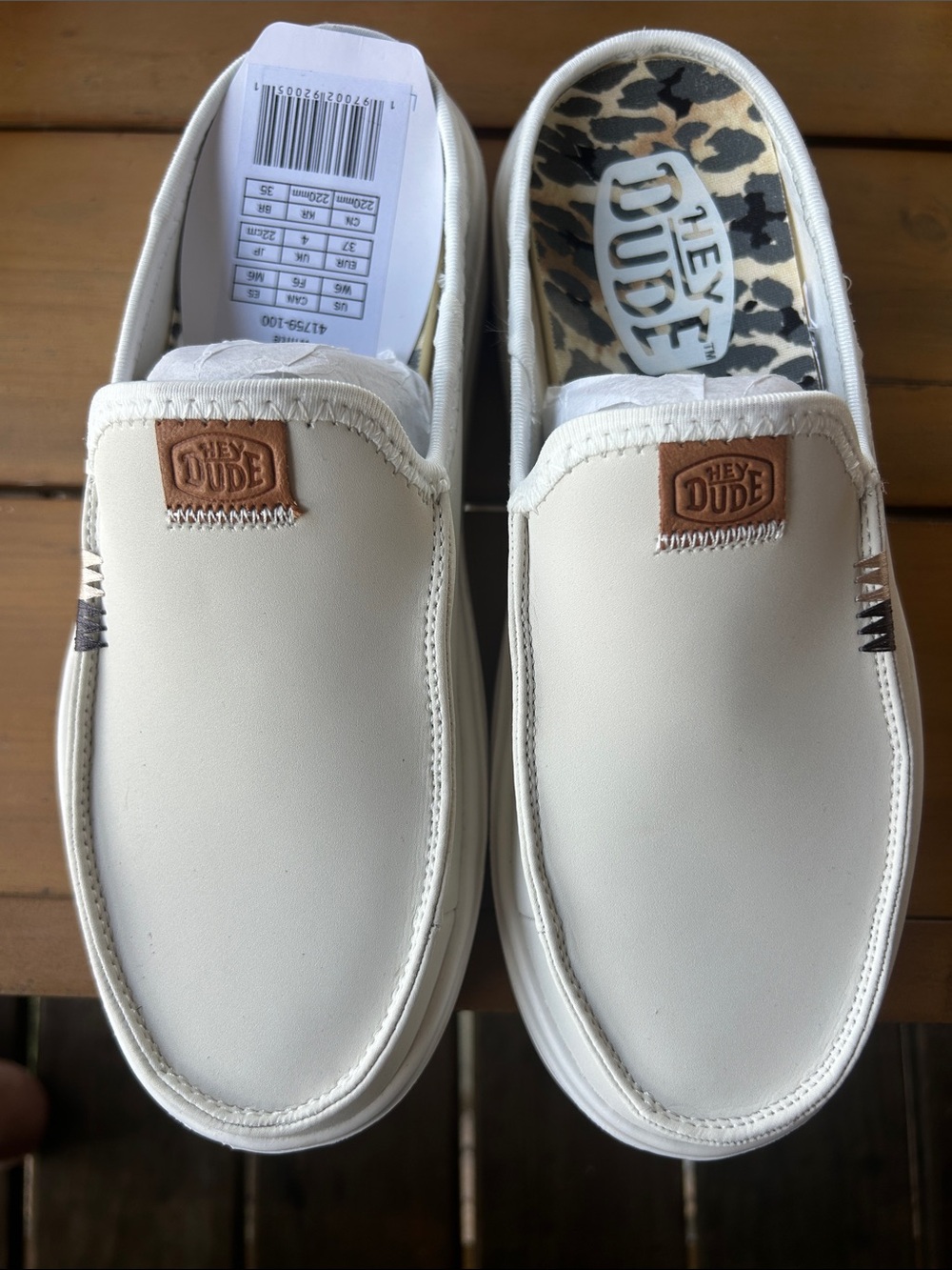 Hey Dude Austin Lift Leather Cream Slip-On Mules with Tan Logo Patch